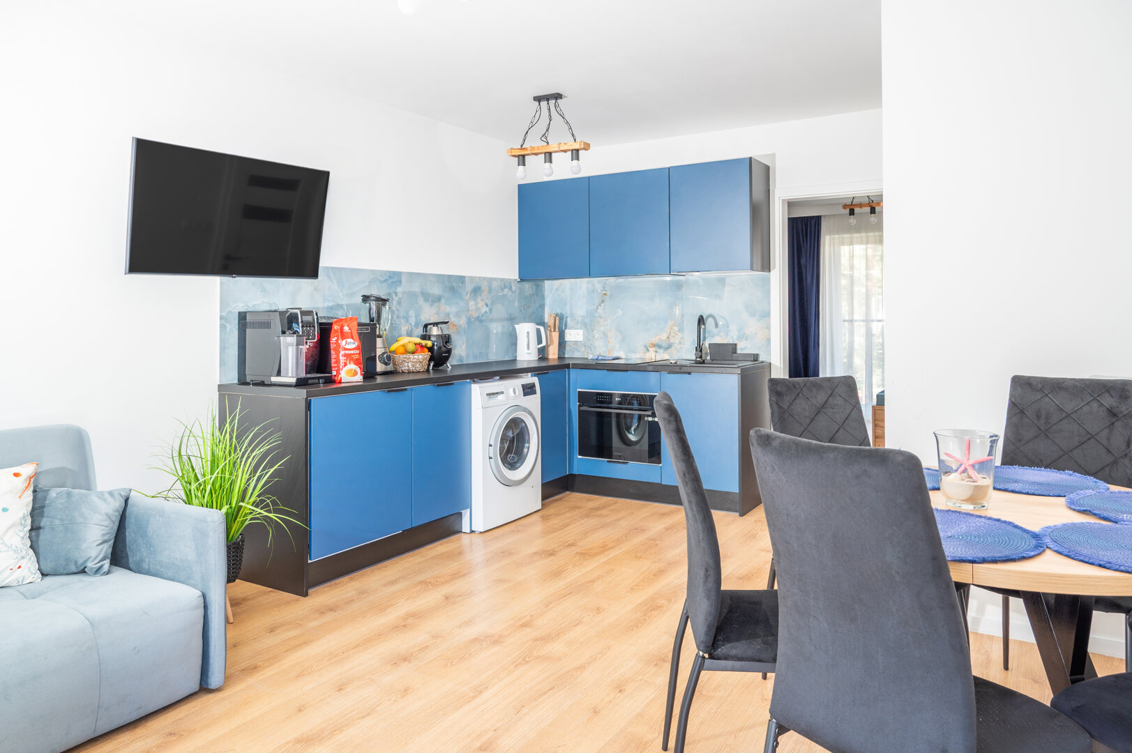 Apartament z balkonem M8